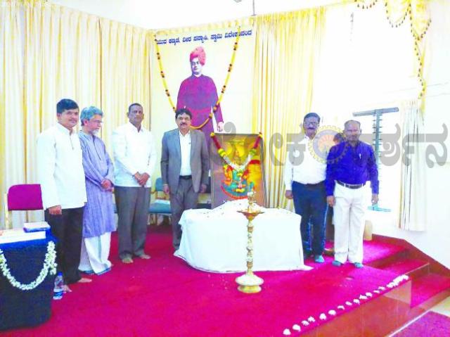 ಭಾಷೆ ಬದುಕಿನ ಅನುಭವದ ಜೀವಾಳ : ಚಿಂತಕ ಲಕ್ಷ್ಮೀಶ ತೋಳ್ಪಾಡಿ  