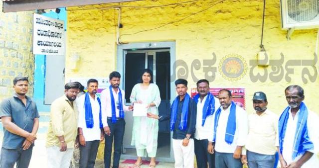 ಗ್ಯಾಸ್ ಏಜೆನ್ಸಿ ವಿತರಕರ ಅರ್ಜಿ ಕರೆಯುವಂತೆ ಆಗ್ರಹಿಸಿ ಮನವಿ  