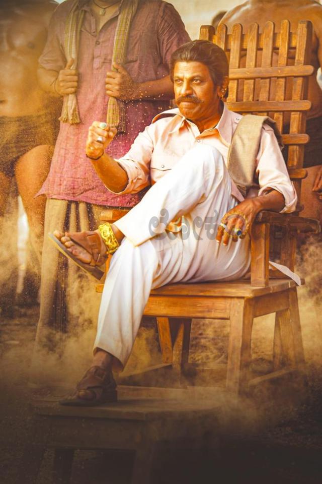 'ಪೆದ್ದಿ'ಯಲ್ಲಿನ ಶಿವಣ್ಣ ಲುಕ್‌ಗೆ ಅಭಿಮಾನಿಗಳು ಫಿದಾ! 