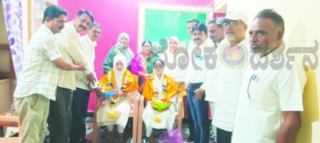 ಉತ್ತಮ ಸಾಧನೆ ಮಾಡಿದ ವಿದ್ಯಾರ್ಥಿನೀಯರಿಗೆ ಸನ್ಮಾನ  
