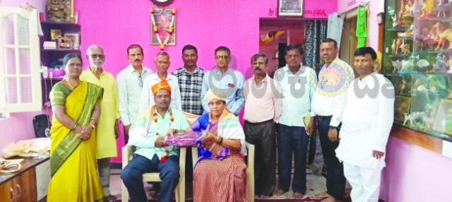 2ನೇ ಚುಟುಕು ಸಾಹಿತ್ಯಸಮ್ಮೇಳನ ನಿಯೋಜಿತ ಸವಾ9ಧ್ಯಕ್ಷ ,ಕವಿ ಶ್ರೀನಿವಾಸ್ ಚಿತ್ರಗಾರರಿಗೆ ಸತ್ಕಾರ 