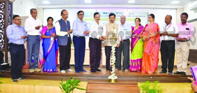ಜೆ.ಎಸ್‌.ಎಸ್‌. ಮಹಾವಿದ್ಯಾಲಯದಲ್ಲಿ ಅಂತರಾಷ್ಟ್ರೀಯ ಬೆಳಕಿನ ದಿನ-2026 ಆಚರಣೆ 