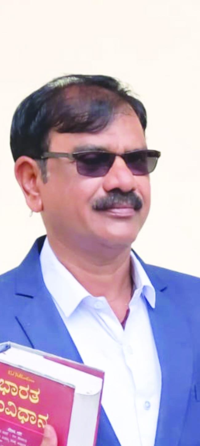 ಪತ್ರಕರ್ತ ನಜೀರುದ್ದಿನ ತಾಡಪತ್ರಿ ರಾಜ್ಯಮಟ್ಟದ ಪ್ರಶಸ್ತಿಗೆ ಆಯ್ಕೆ 