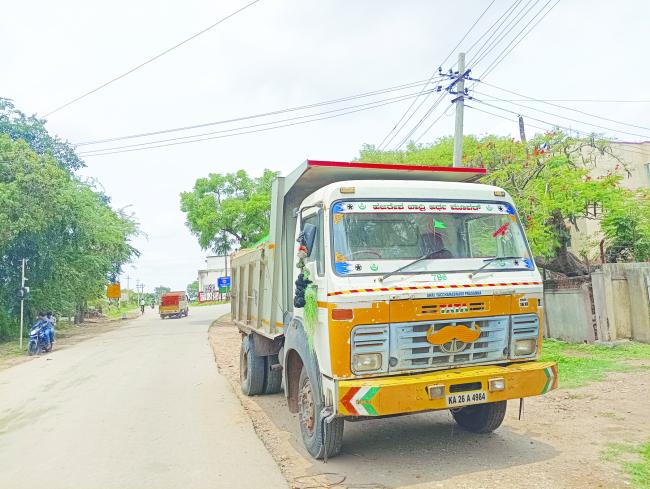 ಅಕ್ರಮ ಮರಳು ಸಾಗಾಟ ಟಿಪ್ಪರ್ ವಶ   