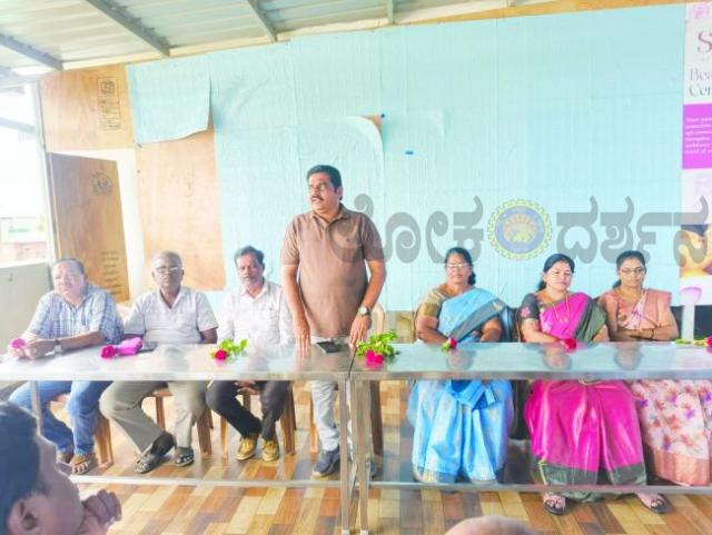 ಜಿಲ್ಲಾ ಸವಿತಾ ಸಮಾಜ ನೌಕರರ ಸಂಘದ ಪದಾಧಿಕಾರಿಗಳ ಆಯ್ಕೆ 