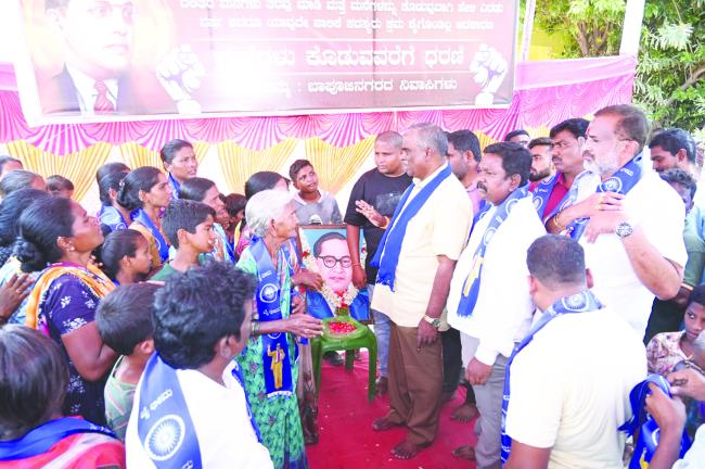 ರಸ್ತೆ ಅಗಲೀಕರಣ ಸಂತ್ರಸ್ತರ ಧರಣಿಗೆ ಸೋಮಶೇಖರ ರೆಡ್ಡಿ ಬೆಂಬಲ 