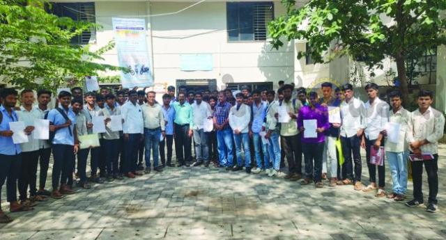 ಬಿ.ಎಲ್‌.ಡಿ.ಇ ಕೈಗಾರಿಕೆ ತರಬೇತಿ ಸಂಸ್ಥೆ : ಕ್ಯಾಂಪಸ್ ಸಂದರ್ಶನದಲ್ಲಿ 81 ಜನ ಆಯ್ಕೆ 
