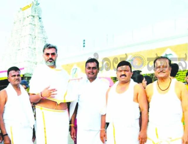 ತಿರುಮಲ ವೆಂಕಟೇಶ್ವರ ಸ್ವಾಮಿಯ ದರ್ಶನ ಪಡೆದ ಶಾಸಕ ವಿಶ್ವಾಸ ವೈದ್ಯ