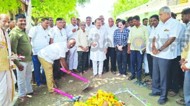 ಅಭಿವೃದ್ಧಿಯಲ್ಲಿ ರಾಜಕಾರಣ ಬೇಡ: ಶಾಸಕ ನಾಡಗೌಡ  