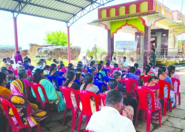 ಬನಹಟ್ಟಿ ಬೈರನಹಟ್ಟಿಯಲ್ಲಿ ಖೇತ ಬಚಾವೋ ಅಭಿಯಾನ ಅರಿವು ಮೂಡಿಸುವ ಕಾರ್ಯಕ್ರಮ 