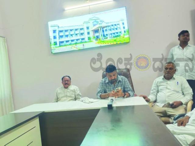 ದಾದಾಗೌಡರ ಪುತ್ಥಳಿ ನಿರ್ಮಾಣಾ ಮಾಡುತ್ತೆನೆ: ರವಿಕಾಂತ ಪಾಟೀಲ 