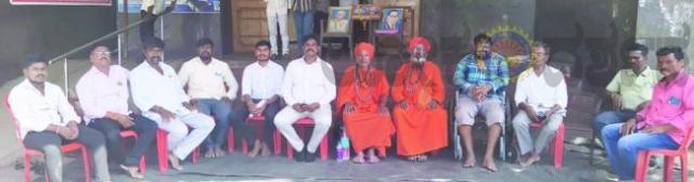ಸರ್ಕಲ್ ನಾಮಫಲಕ ಮರುಸ್ಥಾಪನಗೆ ಆಗ್ರಹಿಸಿ ಅಹೋರಾತ್ರಿ ಸತ್ಯಾಗ್ರಹ  