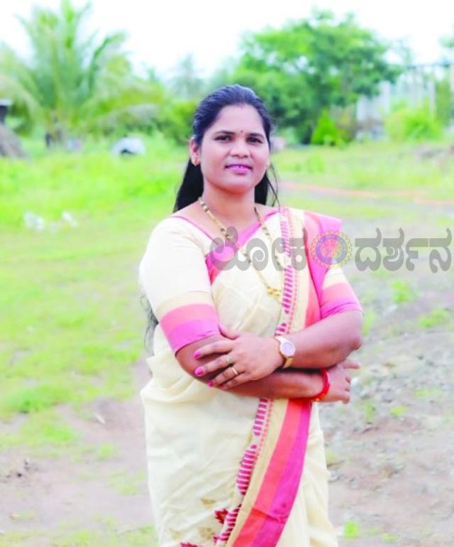 ಮಹಿಳೆಯರಿಗೆ ಹೆಚ್ಚಿನ ಸಚಿವ ಸ್ಥಾನ ನೀಡಲು ಆಗ್ರಹ  