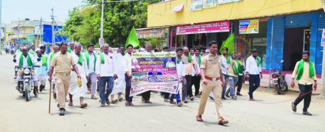 ವಿದ್ಯುತ್ ಸಮಸ್ಯೆ ಪರಿಹಾರಕ್ಕೆ ತಕ್ಷಣ ಕ್ರಮ ಕೈಗೊಳ್ಳುವಂತೆ ಆಗ್ರಹವರದಿ ರವಿಕುಮಾರ ತುಪ್ಪದ  
