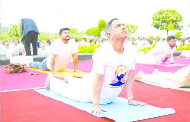ಸುವರ್ಣ ಸೌಧದಲ್ಲಿ ಅಂತರಾಷ್ಟ್ರೀಯ ಯೋಗ ದಿನ ಆಚರಣೆ