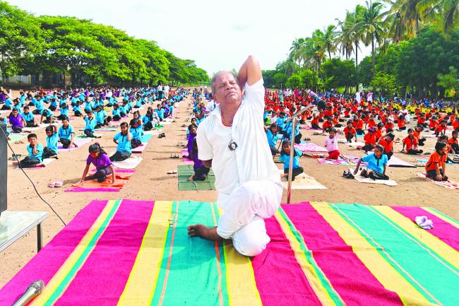 ಯೋಗದಿಂದ ದೈಹಿಕ ಆರೋಗ್ಯ ಮಾನಸಿಕ ಶಾಂತಿ ಸಾಧ್ಯ: ಎ.ಎಸ್‌. ಕಂದಗಲ್ 