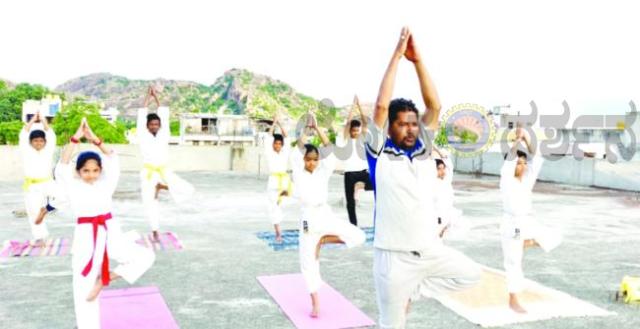 ಯೋಗದಿಂದ ದೇಹ ಮತ್ತು ಮನಸ್ಸು ಸದೃಢವಾಗಿರುತ್ತದೆ  : ಶ್ರೀಕಾಂತ್ ಕಲಾಲ್‌