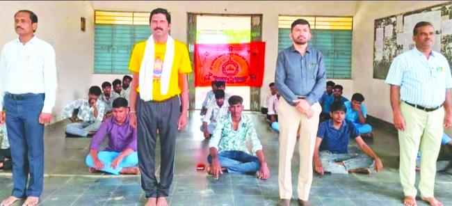 ಯೋಗ  ಶಿಸ್ತು ಮತ್ತು ಭೌದ್ದಿಕ ಬೆಳವಣಿಗೆಗೆ ಸಹಕಾರಿಯಾಗಿದೆ : ಗವಿಶಂಕರ್