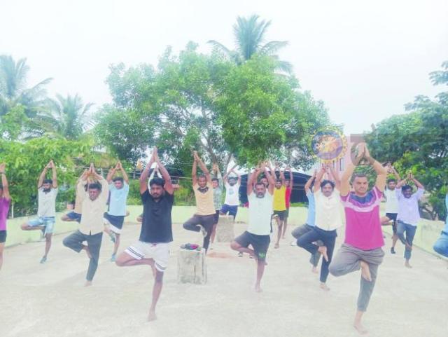 ಅಂತಾರಾಷ್ಟ್ರೀಯ ಯೋಗ ದಿನ ಆಚರಣೆ 