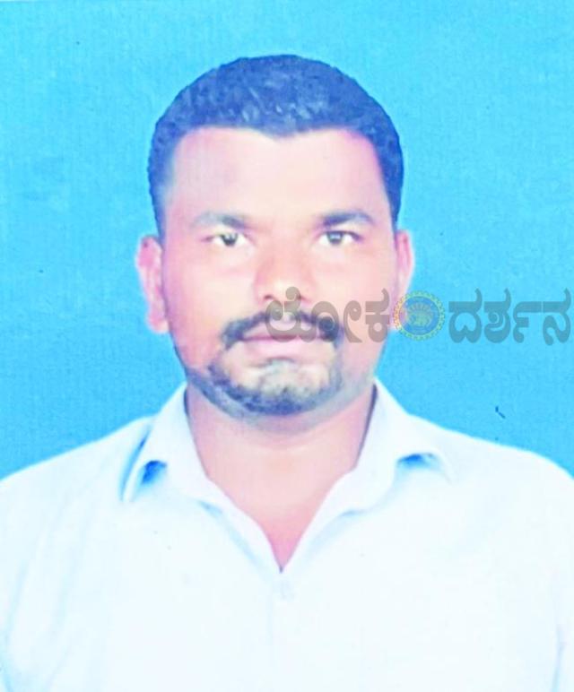 ನೇಣು ಬಿಗಿದುಕೊಂಡು ವ್ಯಕ್ತಿ ಆತ್ಮಹತ್ಯೆ