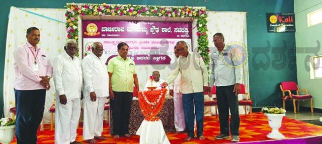 ವಿದ್ಯಾರ್ಥಿಗಳಲ್ಲಿ ದೇಶಭಕ್ತಿ ಮತ್ತು ಸಾಂಸ್ಕೃತಿಕ ಅರಿವು ಬೆಳೆಸಲು ಕರೆ