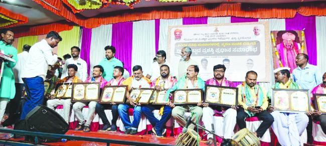 ವಿನಾಯಕ ಶೇಟ್ಗೆ ರಾಜ್ಯಮಟ್ಟದ ಬಸವ ಭೂಷಣ ಪ್ರಶಸ್ತಿ  