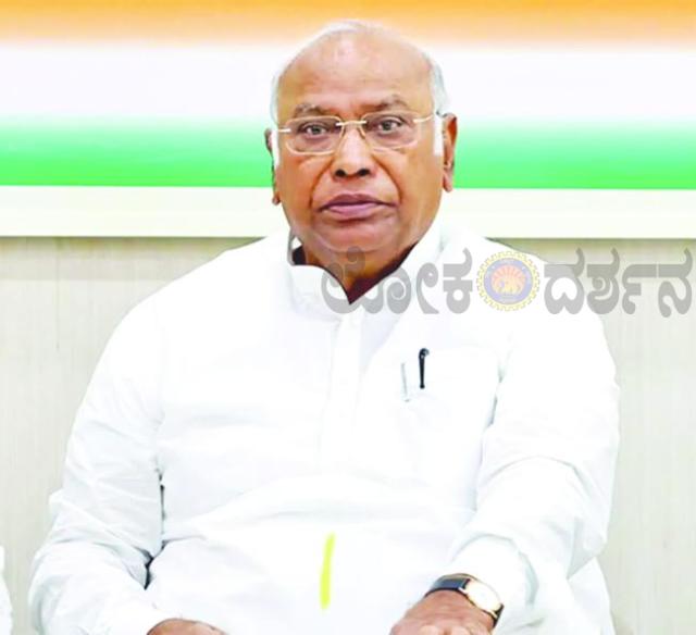  ವೈದ್ಯರು ಹಾಗೂ ಮುಂಚೂಣಿ ಆರೋಗ್ಯ ಕಾರ್ಯಕರ್ತರಿಗೆ ರಾಷ್ಟ್ರೀಯ ವೈದ್ಯರ ದಿನದ ಶುಭಾಶಯ ಕೋರಿದ ಖರ್ಗೆ