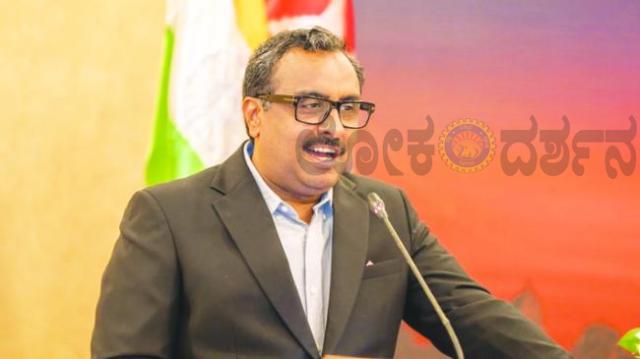 ಪಾಕಿಸ್ತಾನದಲ್ಲಿ ರಾಮ್ ಮಾಧವ್ ಅವರ ಸಭೆಗಳನ್ನು ಕೆಪಿಸಿಸಿ ಅಧ್ಯಕ್ಷರು ಪ್ರಶ್ನಿಸಿದ್ದಾರೆ.