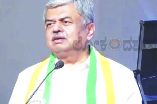 ಇ20 ಇಂಧನ ನೀತಿ ‘ವಂಚನೆ’: ಬೆಲೆ ಮತ್ತು ಮೈಲೇಜ್ ಕುರಿತು ಉತ್ತರ ಕೇಳಿದ ಕರ್ನಾಟಕ ಕಾಂಗ್ರೆಸ್ ಅಧ್ಯಕ್ಷ ಬಿ.ಕೆ. ಹರಿಪ್ರಸಾದ್