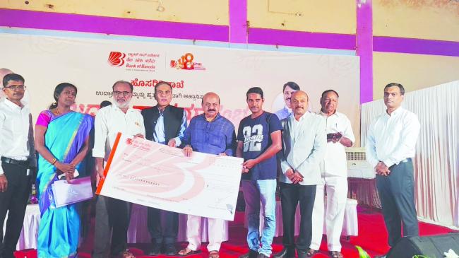 ಗ್ರಾಮೀಣ ಅಭಿವೃದ್ಧಿಯಲ್ಲಿ ಬ್ಯಾಂಕ್ಗಳ ಪಾತ್ರ ಮಹತ್ವದ್ದು: ಬಸವರಾಜ ಬೊಮ್ಮಾಯಿ 