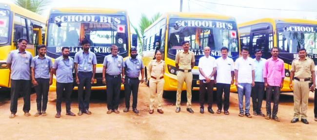 ಶಾಲಾ ವಾಹನಗಳ ಸುರಕ್ಷತೆಗಾಗಿ ಜಾಗೃತಿ ಕಾರ್ಯಕ್ರಮ  