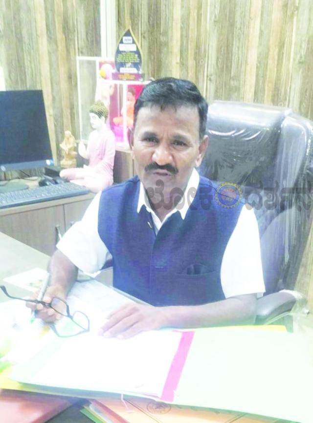 ಮಳೆಗಾಲ ಆರಂಭವಾಗಿರುವ ಹಿನ್ನೆಲೆಯಲ್ಲಿ ಸಾಂಕ್ರಾಮಿಕ ರೋಗಗಳ ಬಗ್ಗೆ  ಸಾರ್ವಜನಿಕರು ಕೈಗೊಳ್ಳಹುದಾದ ಅಗತ್ಯ ಕ್ರಮಗಳು 