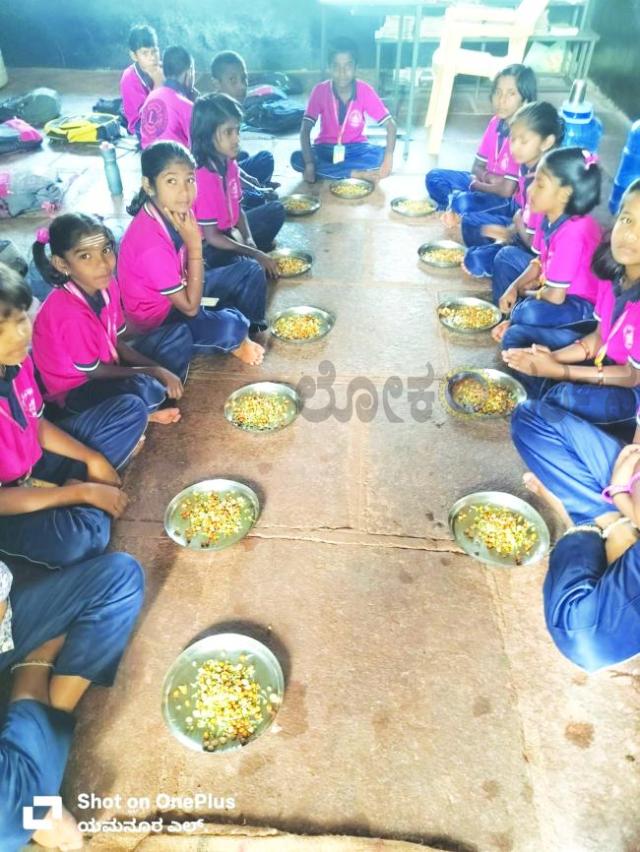 ಸರ್ಕಾರಿ ಶಾಲೆಯ ಗುಣಮಟ್ಟ ಹೆಚ್ಚಿಸಿದ ಮುಖ್ಯಶಿಕ್ಷಕರ ಸೇವಾ ಮನೋಭಾವ