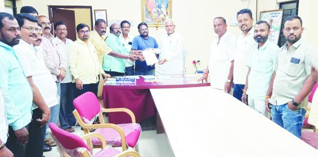 ಕ್ರಾಂತೀವೀರ ಬೆಳವಡಿ ವಡ್ಡರ ಯಳ್ಳಣ್ಣ ವೃತ್ತ ನಿರ್ಮಾಣಕ್ಕೆ ಅಧಿಕೃತ ಅನುಮೋದನೆ 