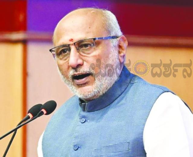ರಾಜಕೀಯ ಭಿನ್ನಾಭಿಪ್ರಾಯಗಳಿಗಿಂತ ಸಂವಿಧಾನಕ್ಕೆ ಆದ್ಯತೆ ನೀಡಿ: ಬಿಹಾರ ಶಾಸಕರಿಗೆ ಉಪರಾಷ್ಟ್ರಪತಿ ಕರೆ