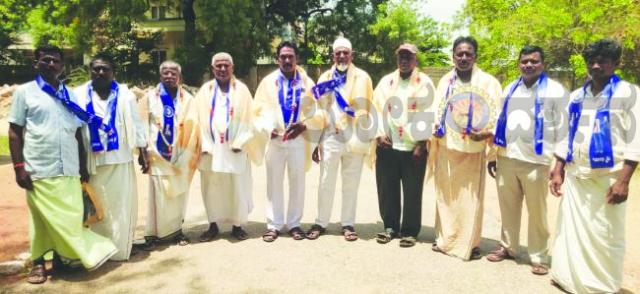 ಜಮೀರ್ ಅಹ್ಮದ್ಗೆ ಡಿಸಿಎಂ, ಶಾಸಕ ಗಣೇಶ್ಗೆ ಸಚಿವ ಸ್ಥಾನ ನೀಡಲು ಡಿಎಸ್‌ಎಸ್ ಆಗ್ರಹ  