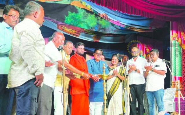 ಮುತ್ತಿನಂತ ಅತ್ತಿಗೆ ನಾಟಕದ 50ನೇ ಪ್ರದರ್ಶನ 