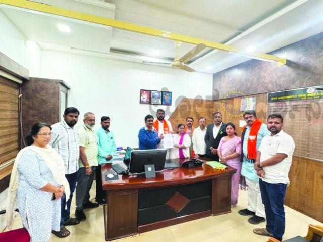 ಬೇರೆ ರಾಜ್ಯ, ವಿದೇಶಿಗರಿಗೆ ಅಧಿಸೂಚನೆ ಖಂಡಿಸಿ ಕೇಂದ್ರ, ರಾಜ್ಯಪಾಲರ ಮಧ್ಯಪ್ರವೇಶಕ್ಕೆ ಅಗ್ರಹ 