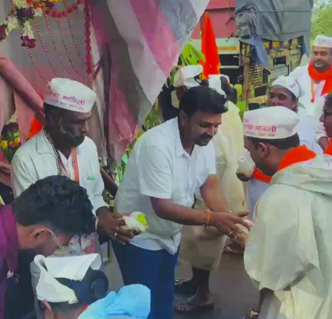 ಪಂಡರಾಪುರ ಯಾತ್ರಾರ್ಥಿಗಳಿಗೆ ಅನ್ನಸಂತರೆ​‍್ಣ