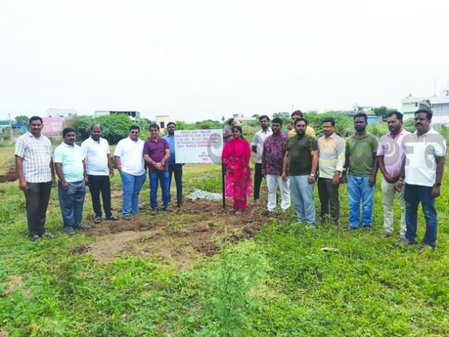 ಬಳ್ಳಾರಿಯಲ್ಲಿ ಸರ್ಕಾರಿ ಜಮೀನು ಒತ್ತುವರಿ ತೆರವು: ಕೋಟ್ಯಂತರ ರೂ. ಮೌಲ್ಯದ ಭೂಮಿ ವಶಕ್ಕೆ 