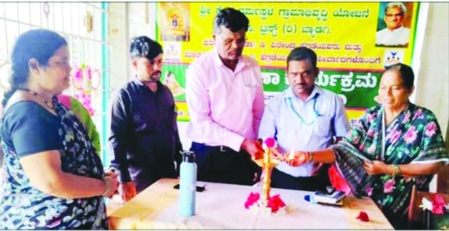 ಹೈನುಗಾರಿಕೆ ಗ್ರಾಮೀಣ ಆರ್ಥಿಕತೆಗೆ ಬೆನ್ನೆಲುಬು: ಜಿ. ಪ್ರಕಾಶ್  