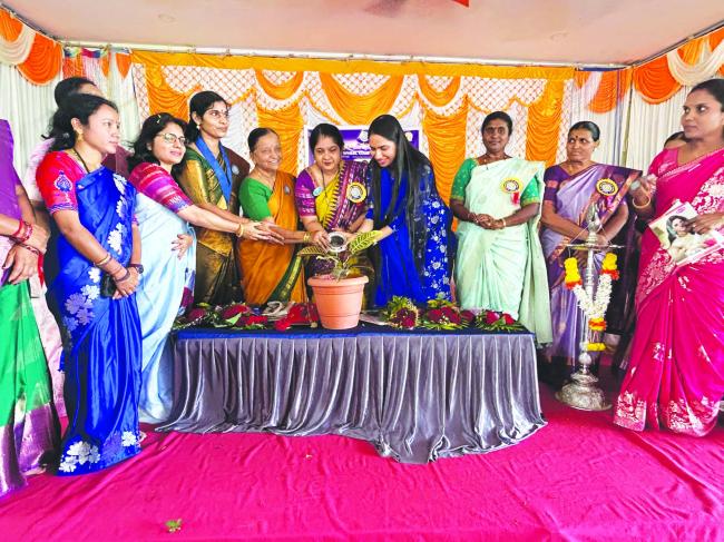 ಇನ್ನರ್ ವೀಲ್ ಕ್ಲಬ್ನ ನೂತನ ಪದಾಧಿಕಾರಿಗಳ ಪದಗ್ರಹಣ  