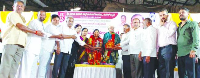 ಸಂಗಮ ಸಹಕಾರಿ ಸಕ್ಕರೆ ಕಾರ್ಖಾನೆ ಅಭಿವೃದ್ಧಿಗೆ ಸಹಕಾರ ಅಗತ್ಯ  