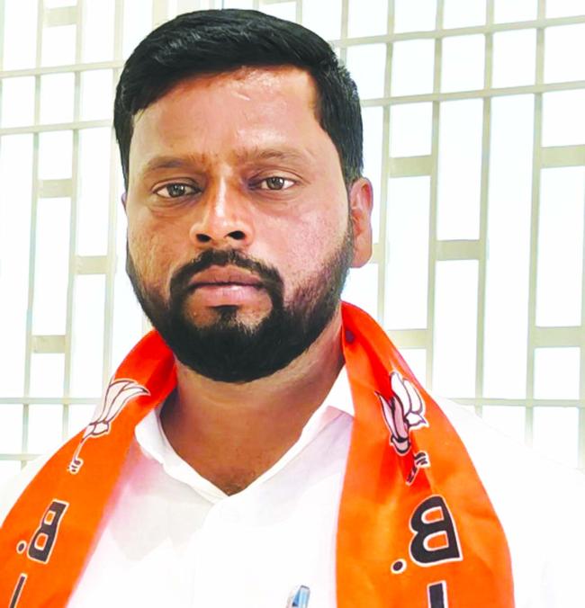 ವಿಜಯನಗರ, ಬಳ್ಳಾರಿ ಜಿಲ್ಲೆಗಳನ್ನು ಬರಪೀಡಿತ ಪ್ರದೇಶಗಳೆಂದು ಘೋಷಿಸಿ ಪರಿಹಾರ ನೀಡಿ: ಬಡಿಗೇರ್ ವೀರೇಶ್ ಒತ್ತಾಯ  