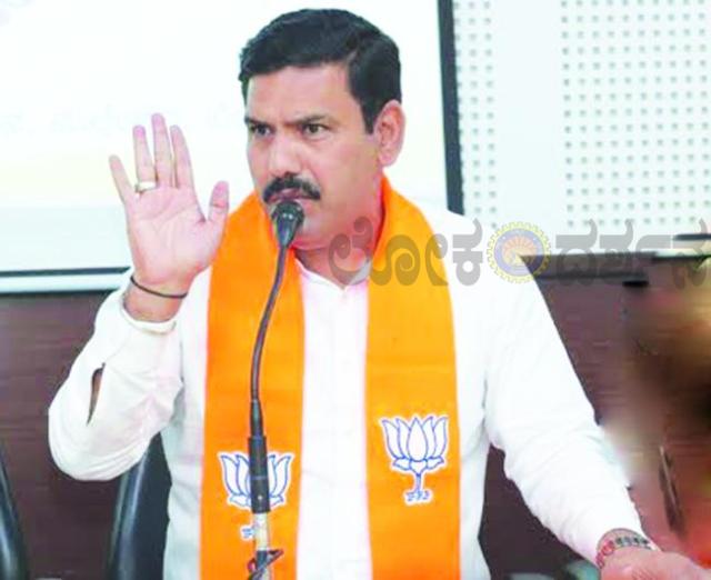 ಸಂಪುಟ ವಿಸ್ತರಣೆ ವಿಳಂಬದ ಬಗ್ಗೆ ರಾಹುಲ್ ಗಾಂಧಿ ವಿರುದ್ಧ ವಿಜಯೇಂದ್ರ ವಾಗ್ದಾಳಿ