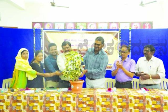 ವಿದ್ಯಾರ್ಥಿನಿಯರ ಪ್ರತಿಭೆ ಅನಾವರಣಕ್ಕೆ ಶಾಸ್ತ್ರೀಯ ಸಂಗೀತ ಸಹಕಾರಿ: ವೆಂಕಟೇಶ್  