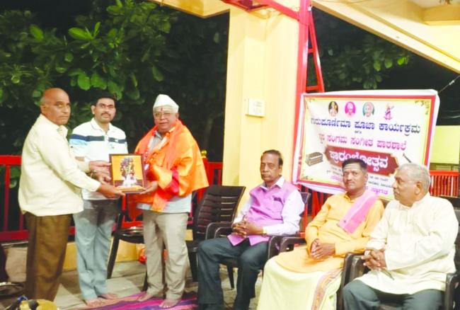ಗುರುಗಳ ಗೌರವ ನಮ್ಮ ಸಂಸ್ಕೃತಿಯ ಅವಿಭಾಜ್ಯ ಅಂಗ: ಎಂ.ಎನ್‌. ಉಕುಮನಾಳಮಠ  