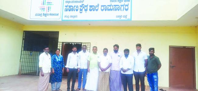ಸೇವೆದಿಂದ ಮುಖ್ಯಶಿಕ್ಷಕಿ ಅಮಾನತುಗೆ ಆಗ್ರಹ; ಕ್ರಮ ಕೈಗೊಳ್ಳದಿದ್ದರೆ ಉಗ್ರ ಹೋರಾಟ ಎಚ್ಚರಿಕೆ  