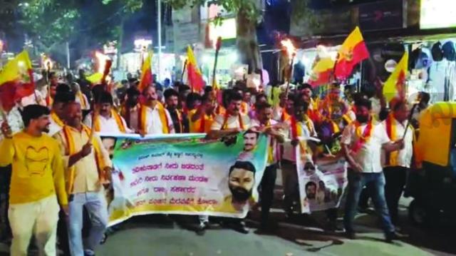 ಕಾವೇರಿ ವಿವಾದ ತೀವ್ರ: ಕರ್ನಾಟಕದಲ್ಲಿ ಪ್ರತಿಭಟನೆ, ರಾಜಕೀಯ ಸಮರ ಮತ್ತಷ್ಟು ಬಿರುಸು