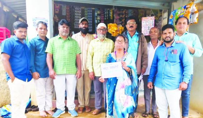 ಮತದಾರರ ಪಟ್ಟಿಯ ವಿಶೇಷ ಪರಿಷ್ಕರಣೆ ಯಶಸ್ವಿ: ಬಿಎಲ್‌ಒ ವಿಜಯಲಕ್ಷ್ಮಿ ಬಂಡಿವಡ್ಡರಗೆ ಅಭಿನಂದನೆ  